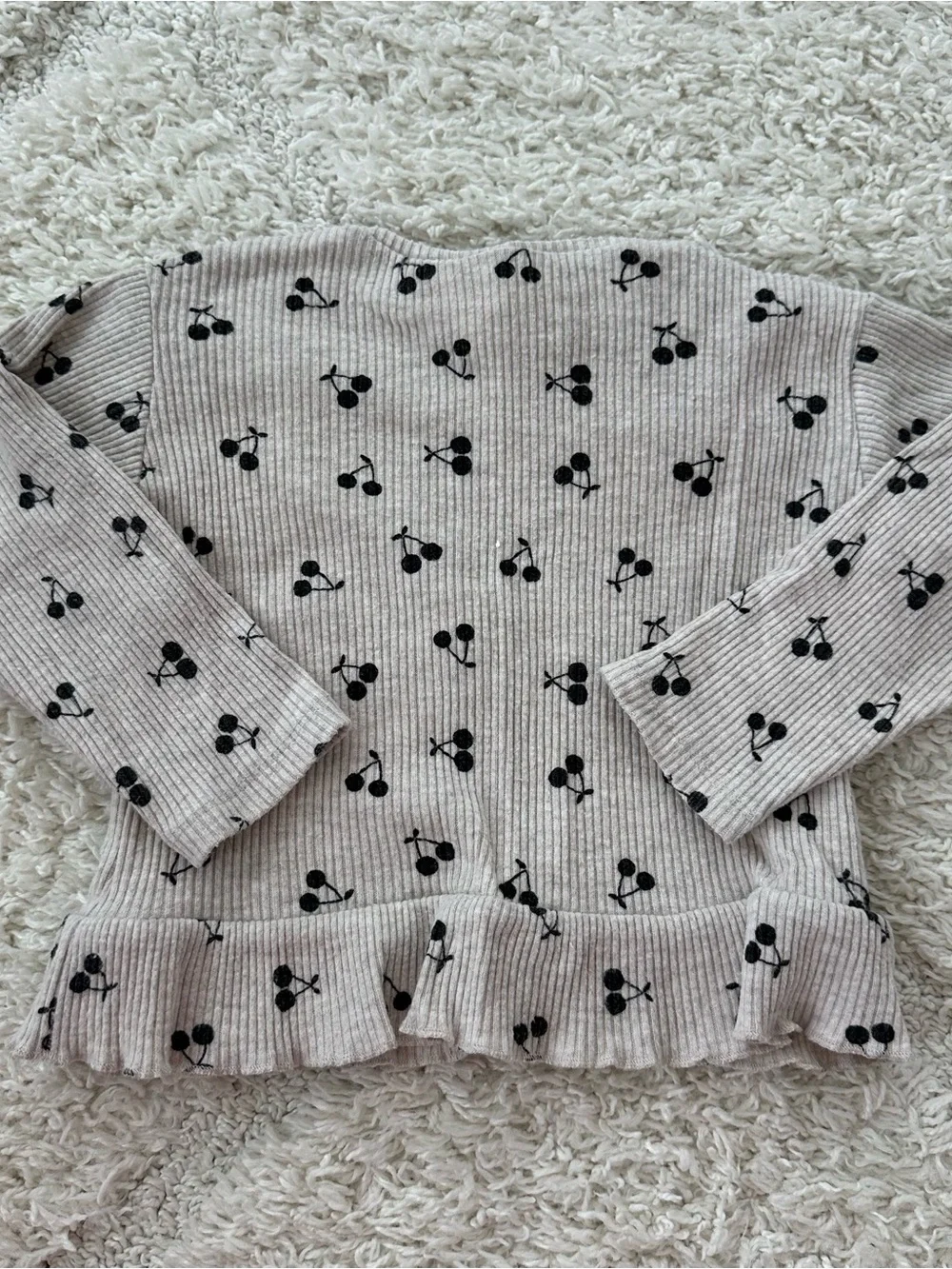 Zara Soft Ribbed Cherry Set - Picture 7 of 7